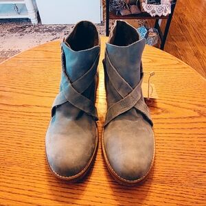 Free People Las Palmas Ankle Boots Blue Suede Leather Wrap Strap